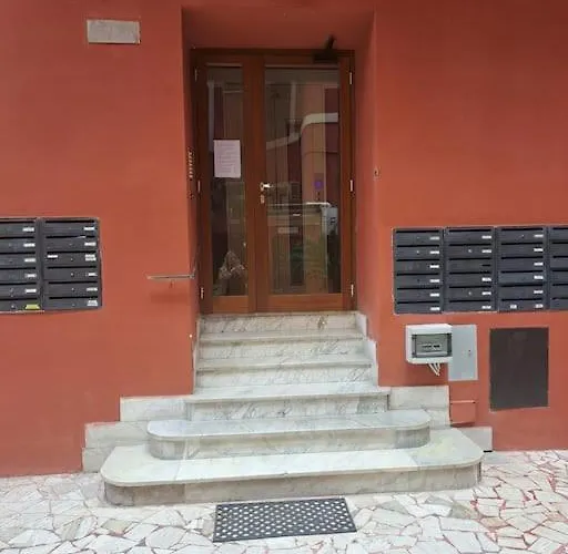 Grazioso Ai Musei Vaticani *